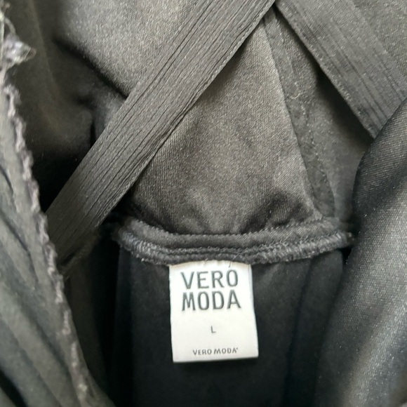 VERO MODA | Maxi dress with lace | size Large - Picture 6 of 6